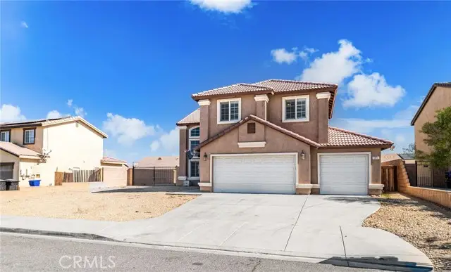 13011 Whispering Creek, Victorville, CA 92395 - #1