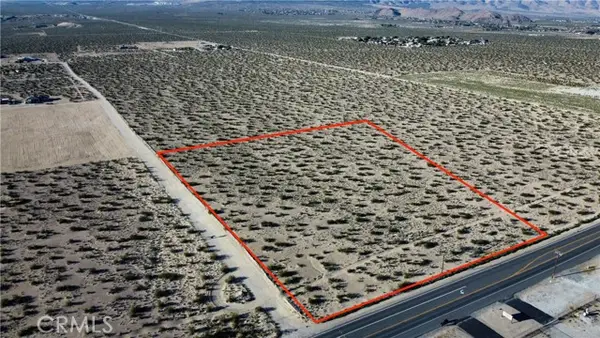 786 Old Woman Springs, Lucerne Valley, CA 92356