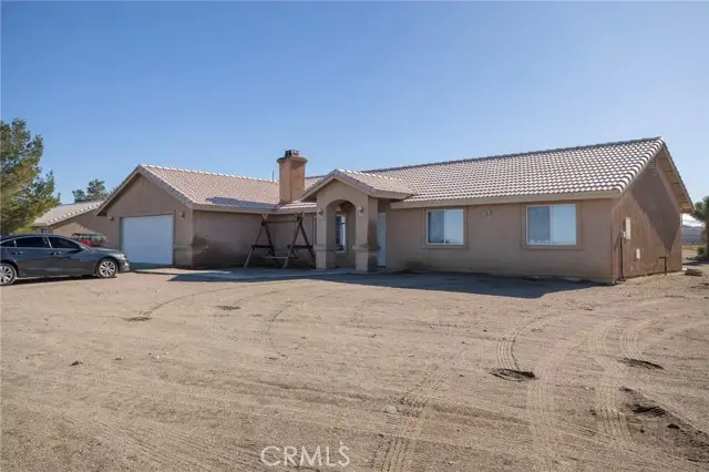 4265 Camellia, Phelan, CA 92371 - Image #3