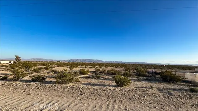 758 Papoose Trail, Twentynine Palms, CA 92277 - Image #2