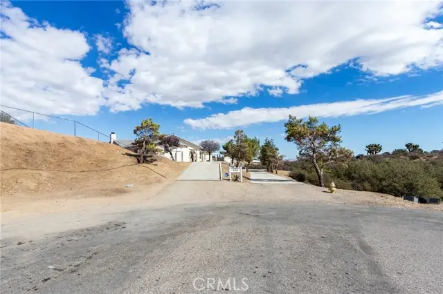 8384 Highland Court, Oak Hills, CA 92344 - Image #1