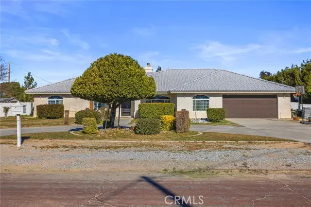 15120 Live Oak St, Hesperia, CA 92345 - Image #2