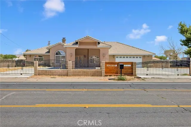 13597 Kiowa, Apple Valley, CA 92308 - #1
