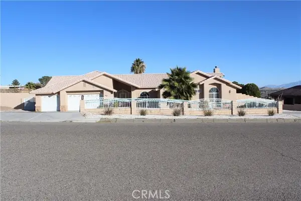 16263 Chiwi Road, Apple Valley, CA 92307