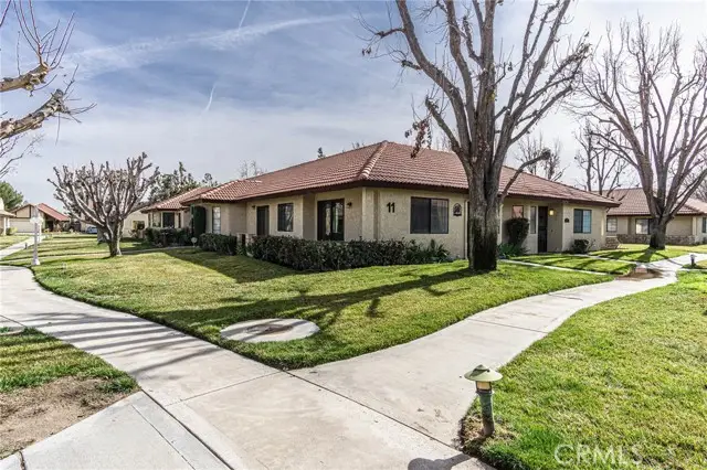 19256 Cottonwood, Apple Valley, CA 92308 - #1
