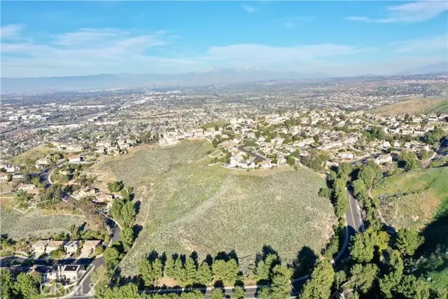 16286 Lakepointe Drive, Riverside, CA 92503 - #3