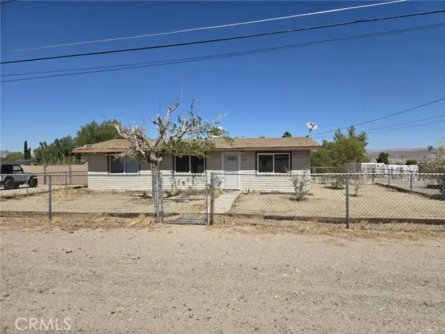 1901 Vineyard, Barstow, CA 92311 - #1