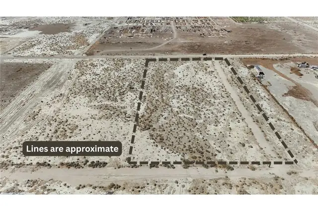 4 Markham Avenue, El Mirage, CA 92301 - #1