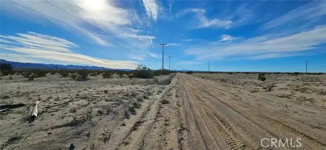 800 Mesa Dr., Twentynine Palms, CA 92277 - #2