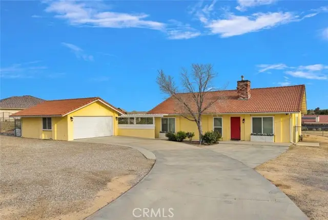 19140 Lenca Road, Apple Valley, CA 92307 - #1