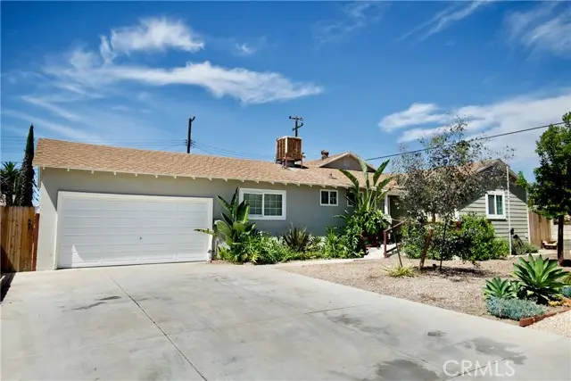 10008 Geneva, Montclair, CA 91763 - #2