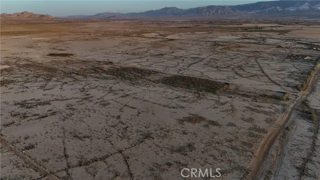 732 Locust Avenue, Lucerne Valley, CA 92356 - #3