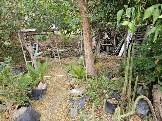 566 E Santa Fe Street, San Bernardino, CA 92408 - Image #3