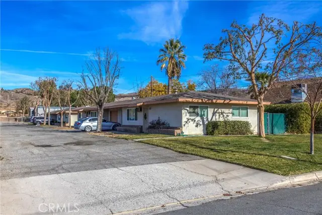 32390 Avenue D, Yucaipa, CA 92399 - Image #1