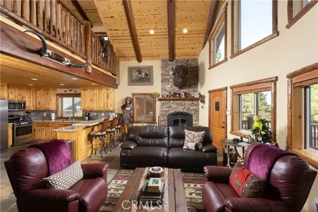 1389 Flintridge Avenue, Big Bear City, CA 92314 - Image #2