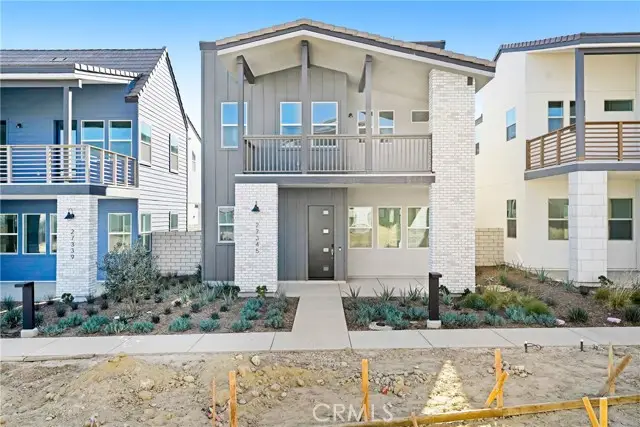 27345 Creekwood Lane, Valencia, CA 91381 - Image #1