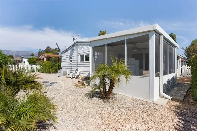 9583 Crestknoll Drive, Calimesa, CA 92320 - #3