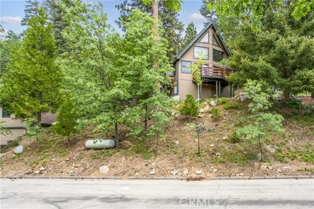 6429 Cedar Avenue, Angelus Oaks, CA 92305 - Image #1