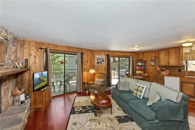 305 Cedarbrook Drive, Twin Peaks, CA 92391 - Image #2