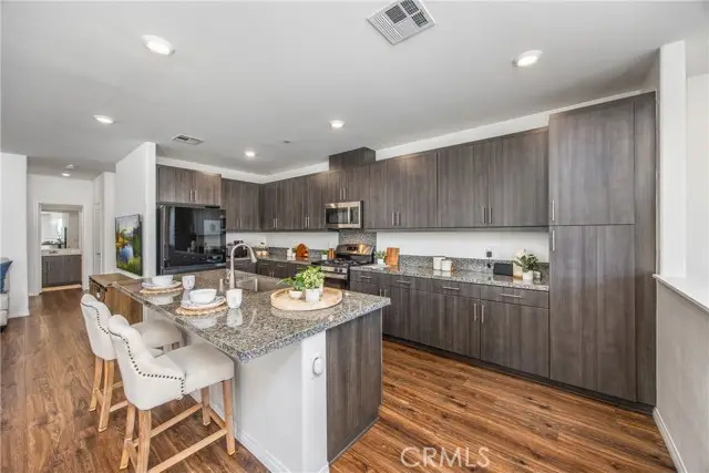 15210 Horizon Street #10, Fontana, CA 92336 - Image #3