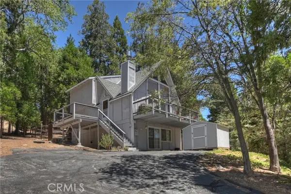 27230 Peninsula Drive, Lake Arrowhead, CA 92352