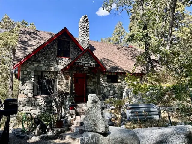 39722 Valley Of The Falls Drive, Forest Falls, CA 92339 - #1