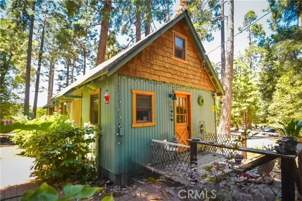 27877 Holly Lane, Lake Arrowhead, CA 92352