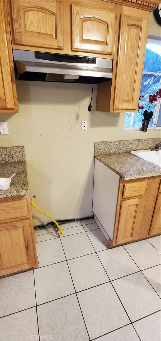 831 W 7th Street, Corona, CA 92882 - Image #3