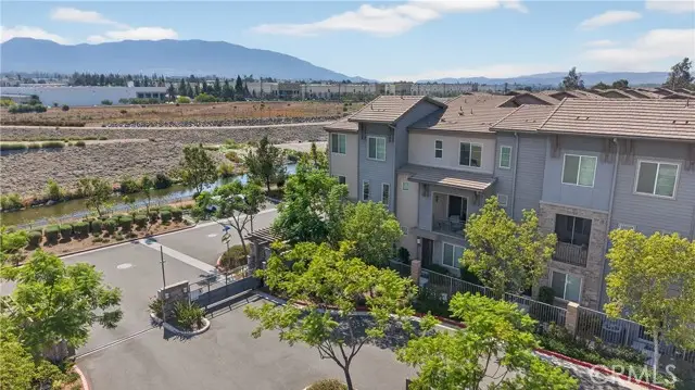 893 Tangelo Way #103, Corona, CA 92878 - #3