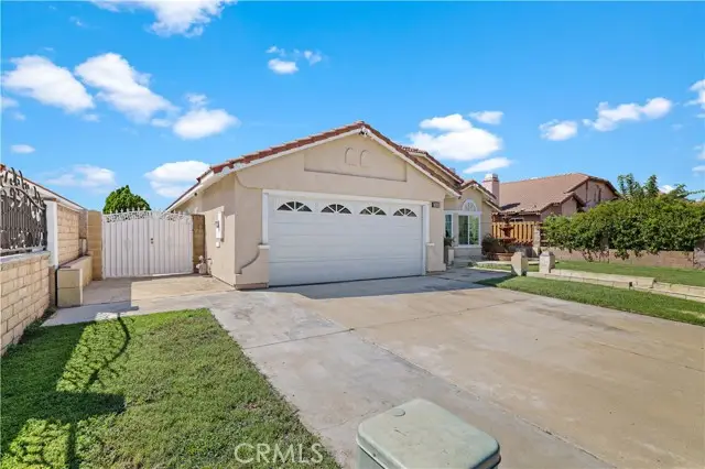 13681 Lexus Ln, Fontana, CA 92335 - Image #3