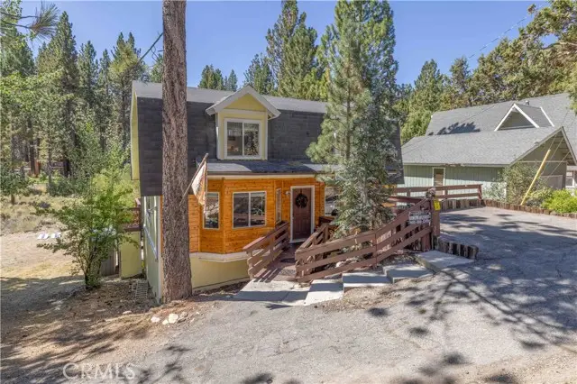 526 Catalina Road, Big Bear Lake, CA 92315 - Image #1