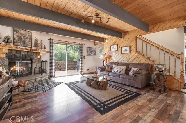 526 Catalina Road, Big Bear Lake, CA 92315 - Image #3