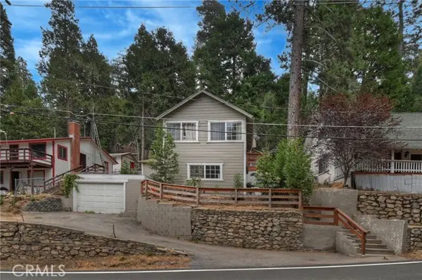 23497 Lake Dr, Crestline, CA 92325