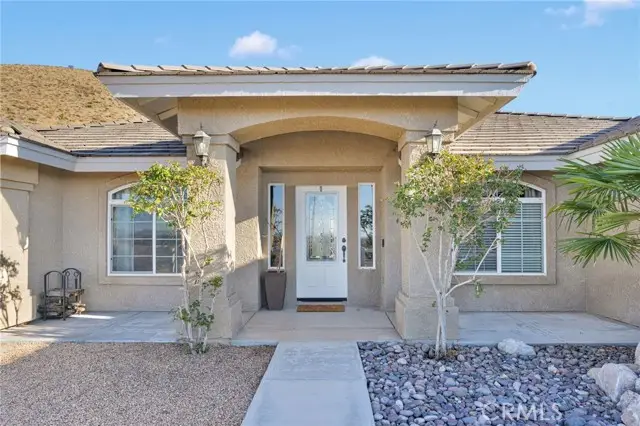 21548 Sagebrush Court, Apple Valley, CA 92308 - Image #3
