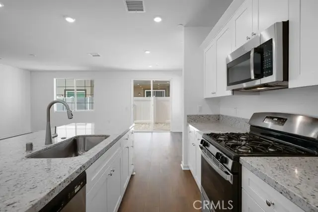 32879 Manhattan Avenue, Winchester, CA 92596 - Image #3