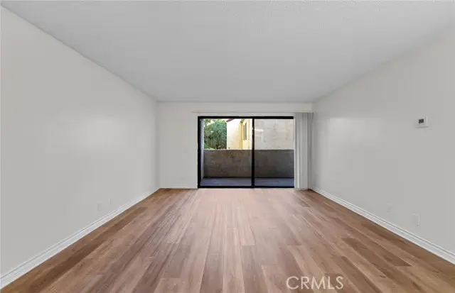 600 W 3rd Street #107, Santa Ana, CA 92701 - Image #3