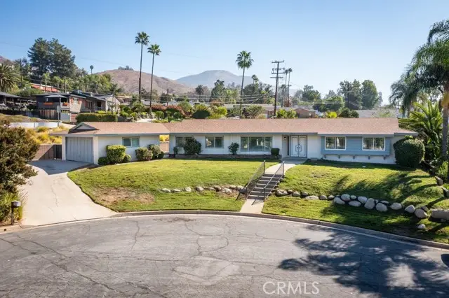 3983 Oxford Ln, San Bernardino, CA 92404 - Image #1