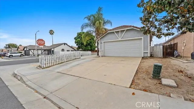 1008 Dahlia, Hemet, CA 92545 - Image #2