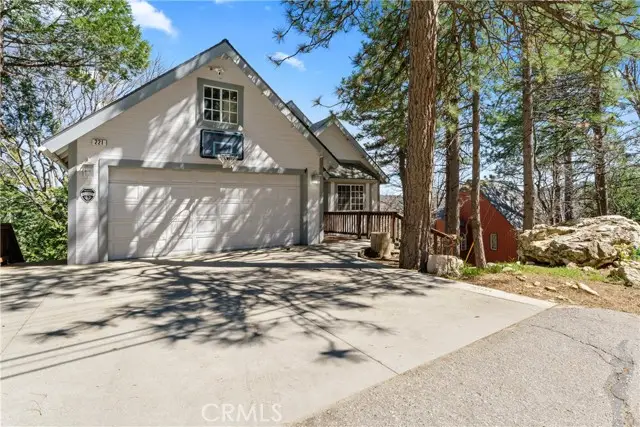 221 Grizzly Road, Lake Arrowhead, CA 92317 - Image #3