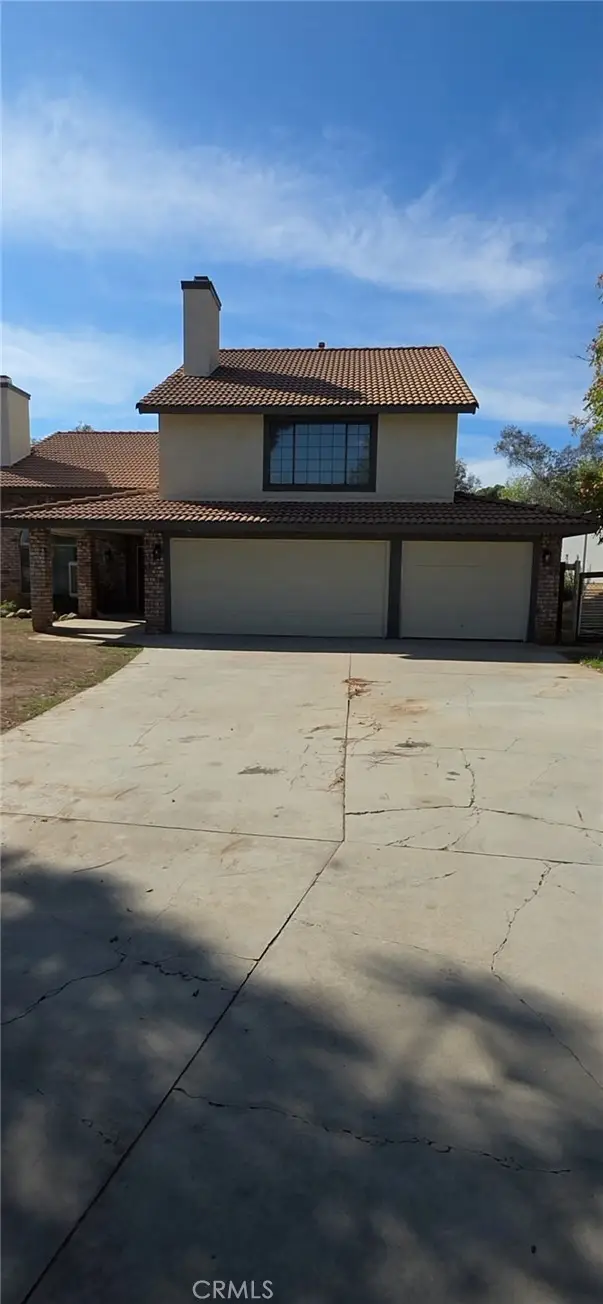 12984 Columbia, Yucaipa, CA 92399 - Image #2