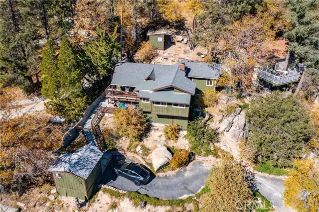 33070 Hilltop Boulevard, Running Springs, CA 92382 - Image #2