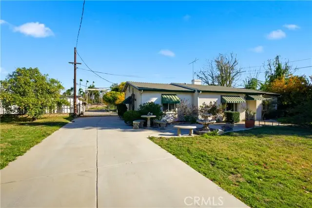 10573 Larch, Bloomington, CA 92316 - #3