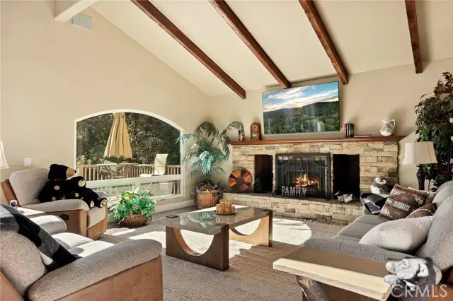 174 Hillcrest Court, Lake Arrowhead, CA 92352 - Image #1