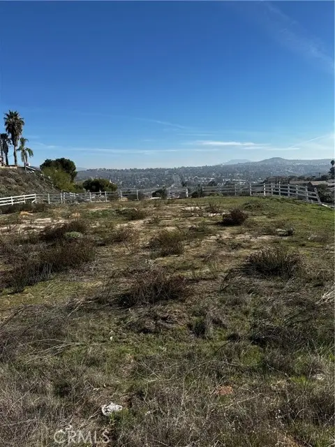 16538 Canyon Ridge Rd, Riverside, CA 92503