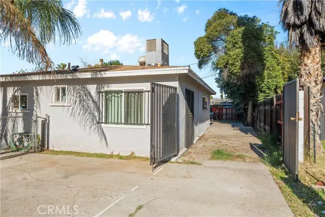 2135 Down, Riverside, CA 92507 - #3