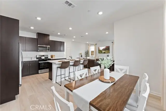 4010 Summer Way, Corona, CA 92883 - #2