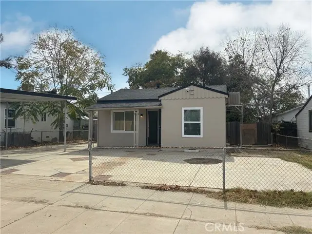 703 Woodrow Avenue, Bakersfield, CA 93308 - Image #1