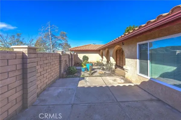 10211 Bryant Outer Hwy, Yucaipa, CA 92399