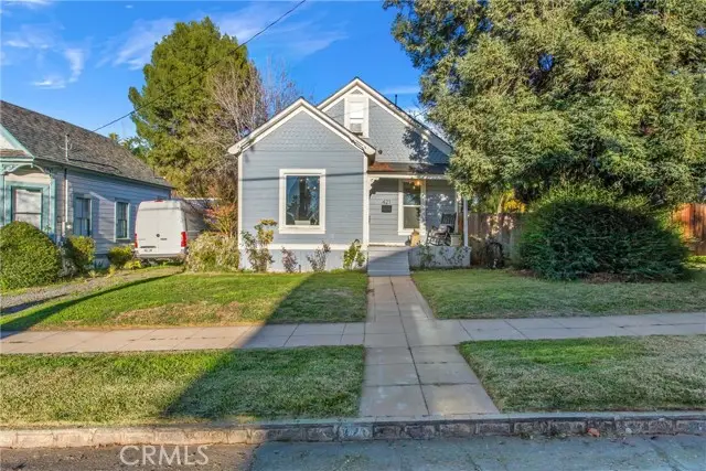 421 La Verne Street, Redlands, CA 92373 - #3