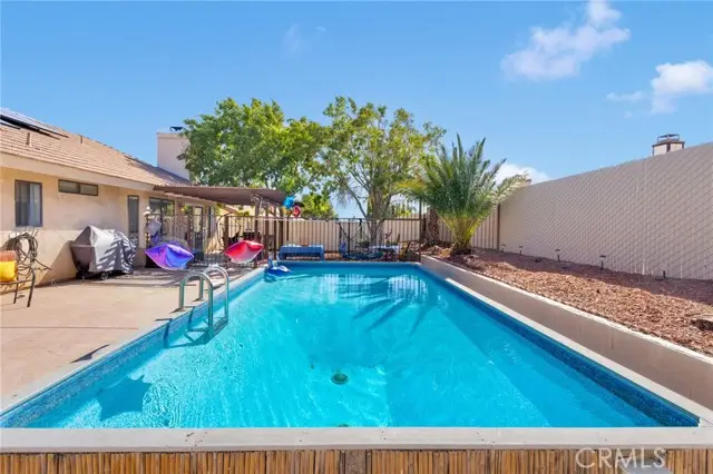 13577 Buena Vista Drive, Hesperia, CA 92344 - Image #2